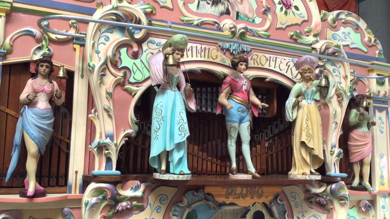 Watch 75 toets Jac. Minning - Gavioli systeem 'de Pluto' speelt "De Glimlach van een Kind" & "Cara Mia" on YouTube Watch 75 toets Jac. Minning - Gavioli systeem 'de Pluto' speelt "De Glimlach van een Kind" & "Cara Mia" on YouTube