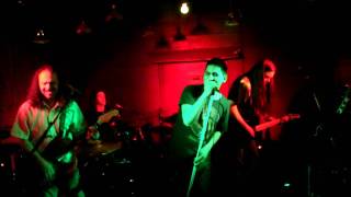 Papawood Cover Trippin On A Hole In A Paper Heart