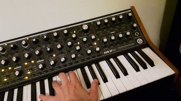 Crash cymbal ... Roland TR8, Access Virus TI2 & Moog Sub 37