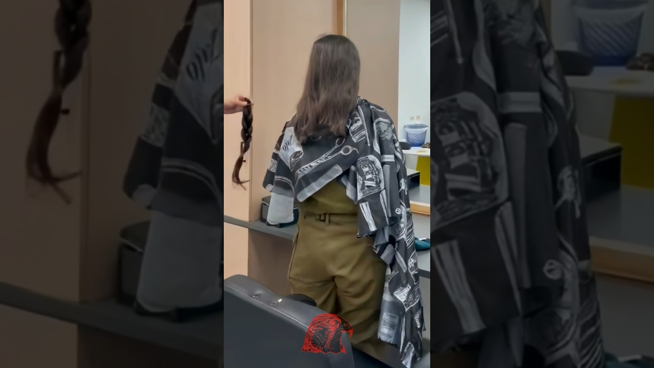 Emotional 🥲 Soldiers Donate hair to cancer patients🌷