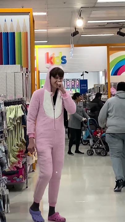 Bunny FARTING On People!