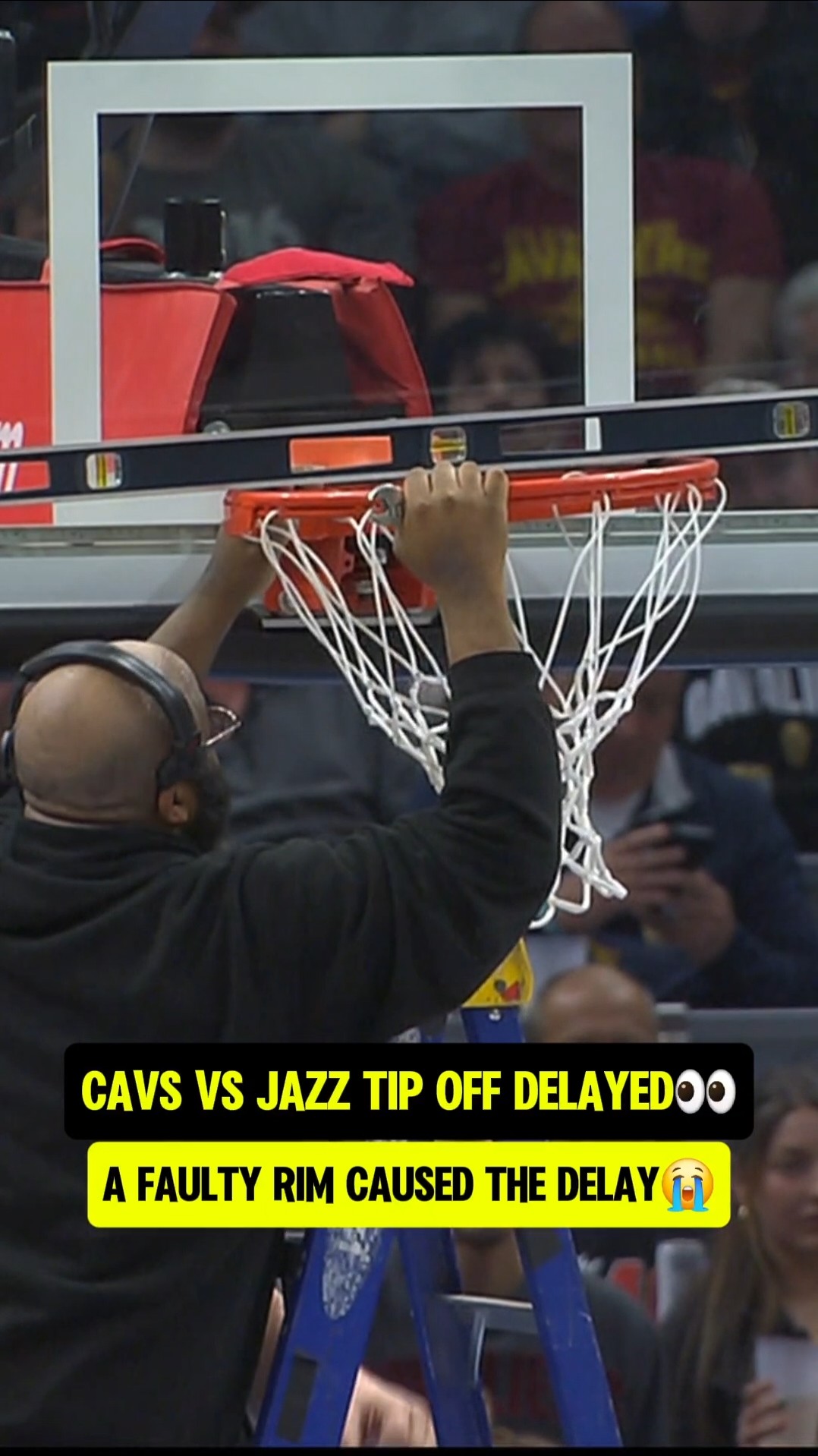 How did nobody realize till tip off?
