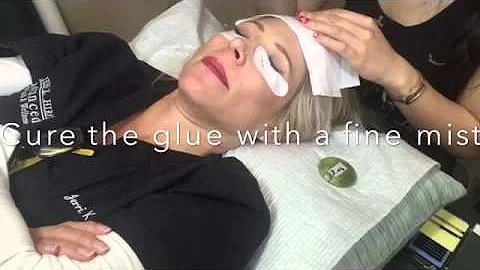 Lash Extensions by Michelle