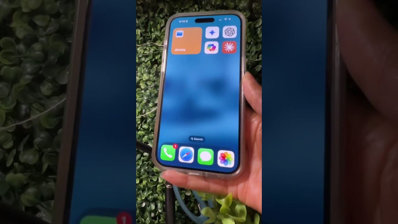 Как настроить iPhone для человека с полной слепотой 😎