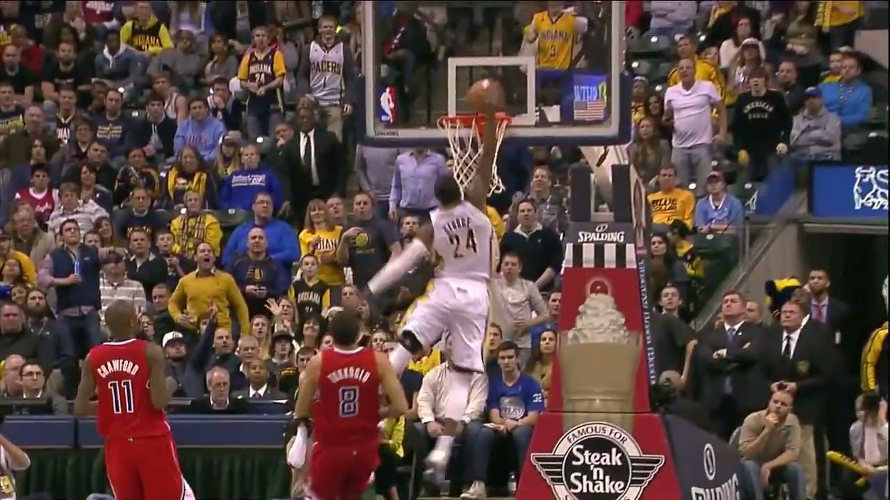 Paul George 360 Windmill Dunk vs LAC