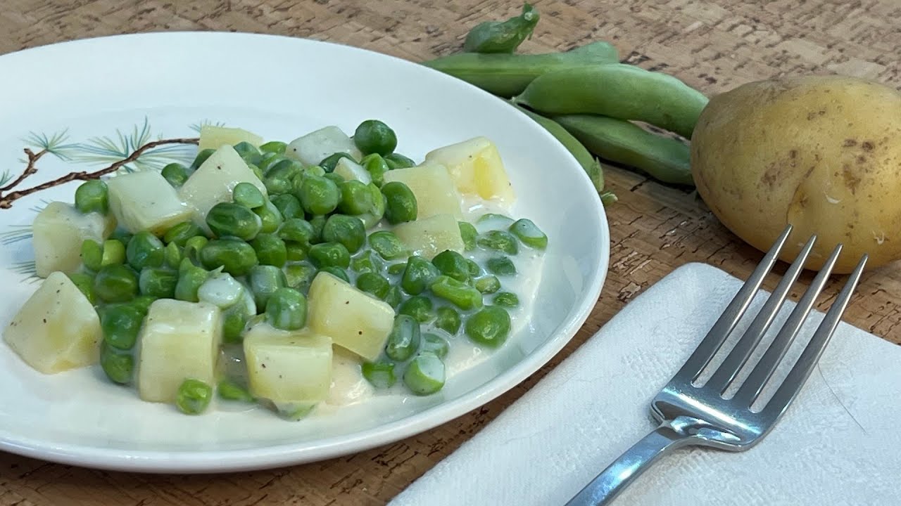 My Favorite Childhood Dish Peas And Potatoes In White Sauce Easy