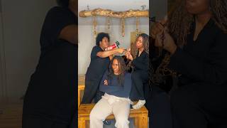 Elles Ont Cru Pouvoir Macheter Avec Un Robot