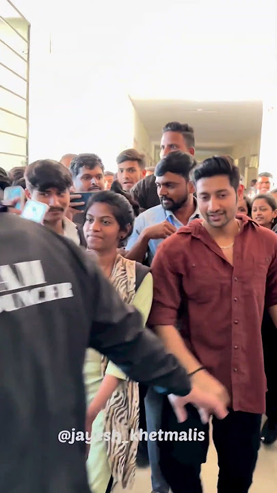 Aakash thosar sairat marathi movie...