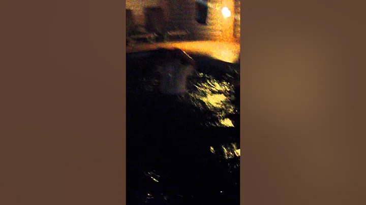 Mel in pool