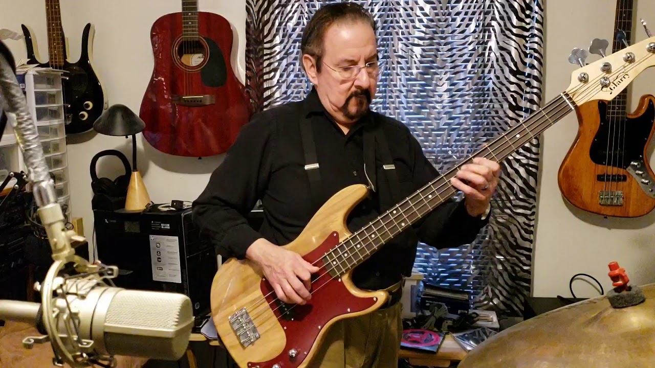 My bass guitar collection - YouTube