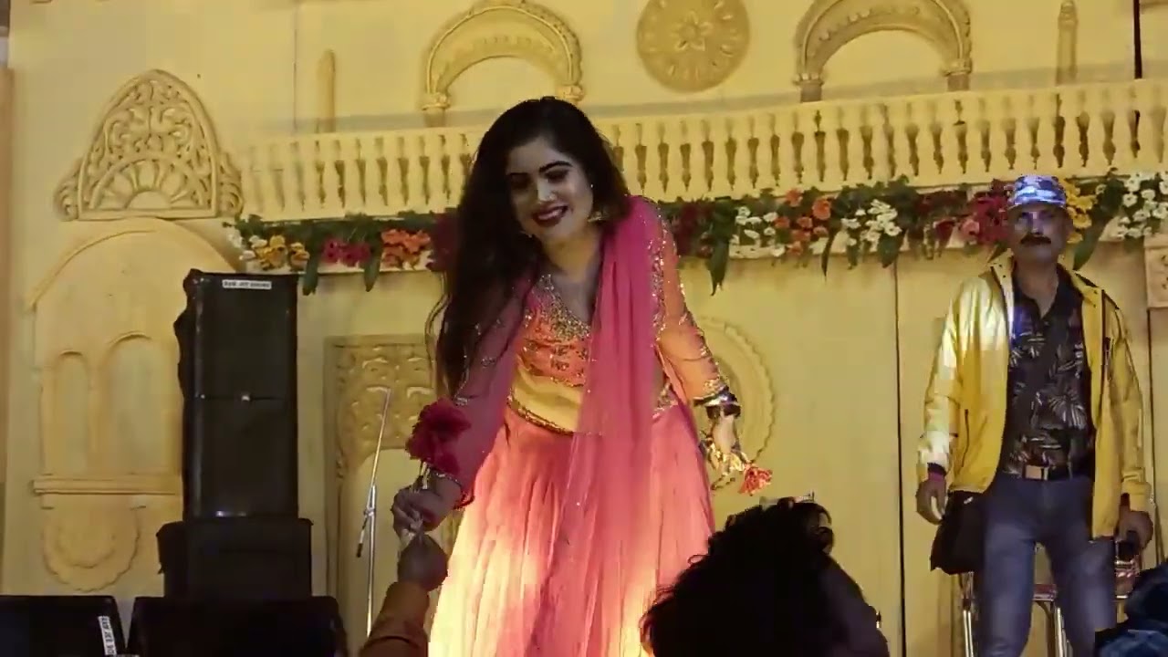 New arkesta bhojpuri dance||Tu haske bolelu ye jaan 