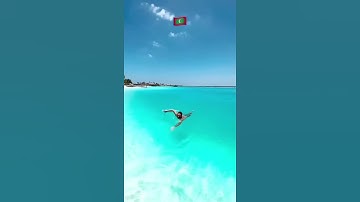 Thumbnail of ISSEI funny video 😂😂😂 Winter Sea #shorts