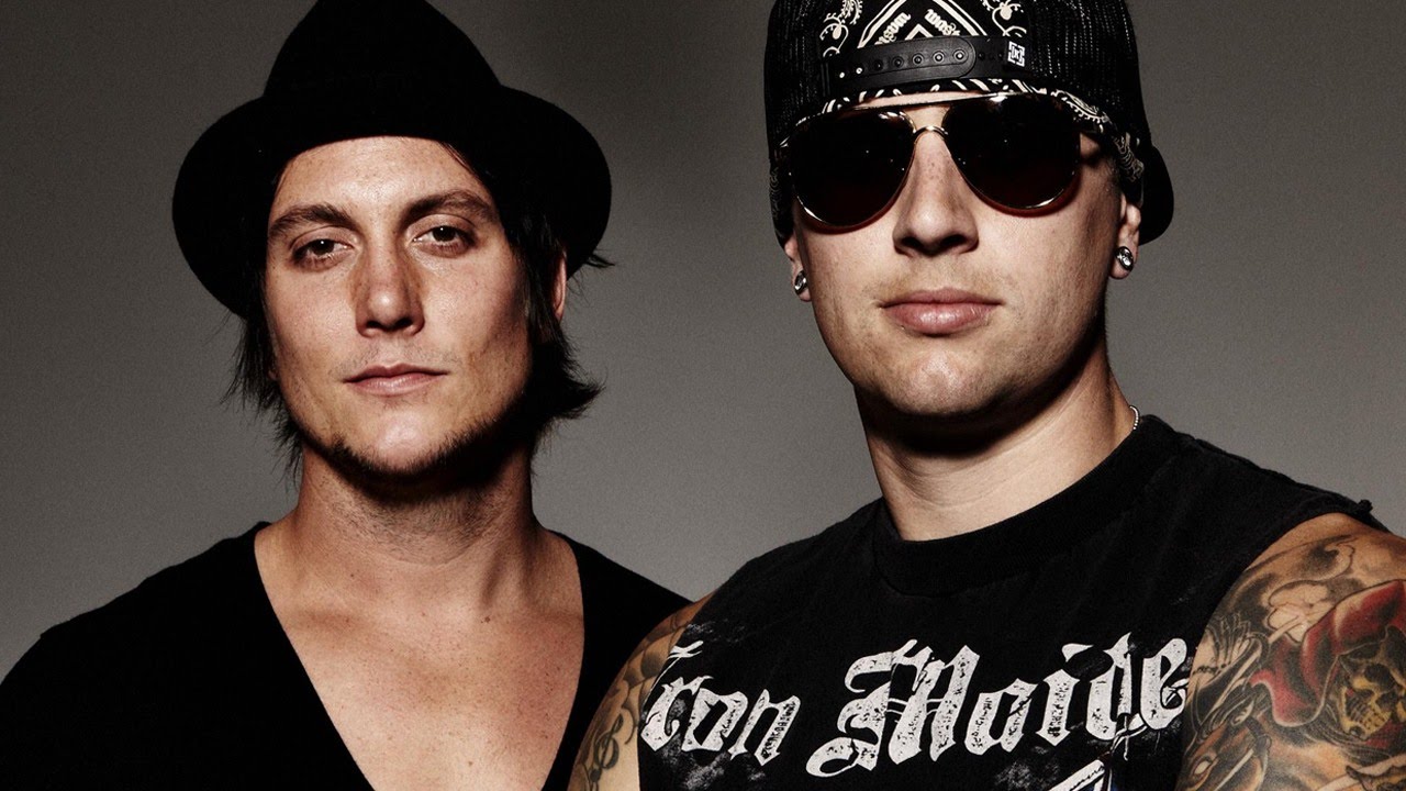 Avenged Sevenfold Riffs On Guitar Hero Live IGN Access YouTube