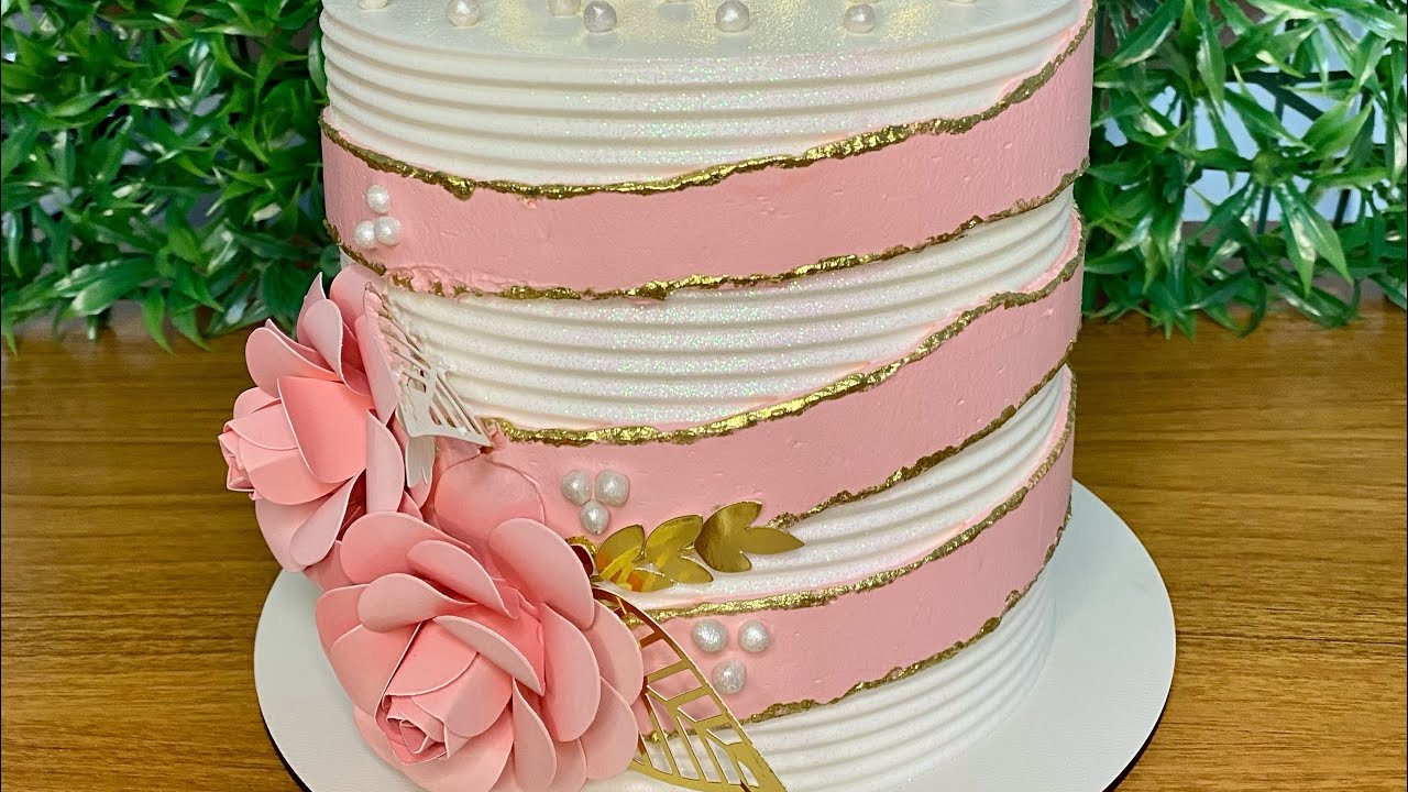 Bolo feminino delicado  Decoração do bolo de aniversário, Bolo