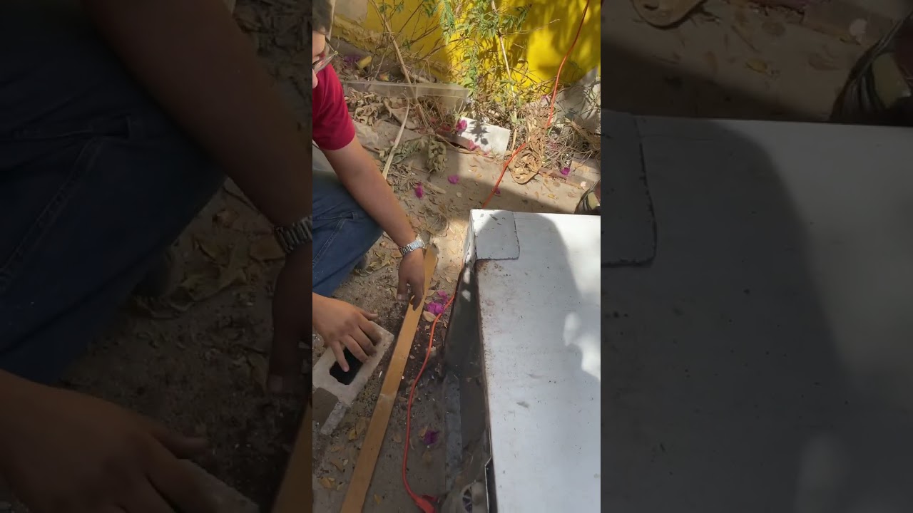 Watch Reparacion de la base de la puerta de un refrigerador 👍🏻👌🏻 on YouTube Watch Reparacion de la base de la puerta de un refrigerador 👍🏻👌🏻 on YouTube