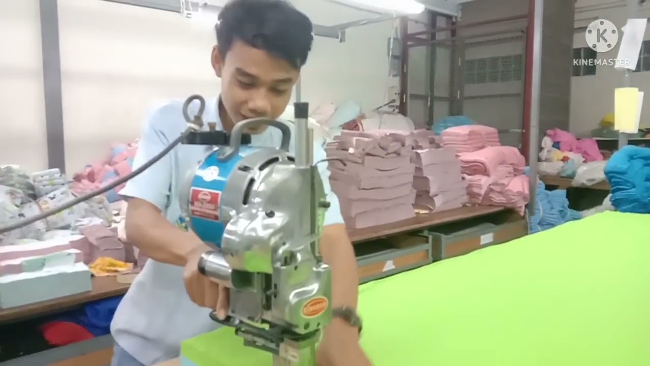 Tutorial cara cutting marker ngampar kaos polos pake mesin potong