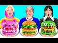Wednesday vs おばあちゃんの料理チャレンジ | 料理戦争の勝者は誰だ
