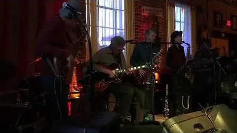 LIVE FROM THE ASHEVILLE GUITAR BAR ~ SWING STEP ~ ...