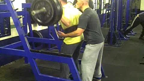 210kg raw squat
