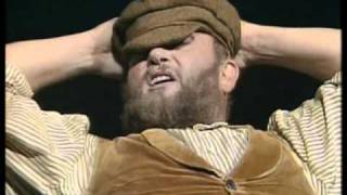 Fiddler On The Roof - Ivan Rebroff (If I Were A Rich Man & To Life)