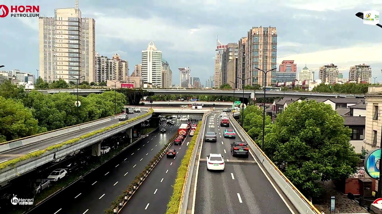 Inta badan hoteelada waawayn ee China waxaa Imika ka shaqeeya mishiinada Robots-ka ah