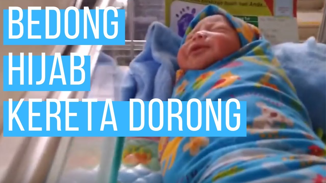 Bayi bedong hijab lucu baru lahir umur 1 hari jalan jalan di rumah