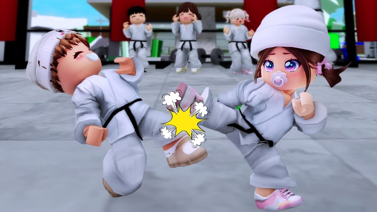 💥 Pony Learns MARTIAL ARTS with Cute Friends | Roblox Roleplay