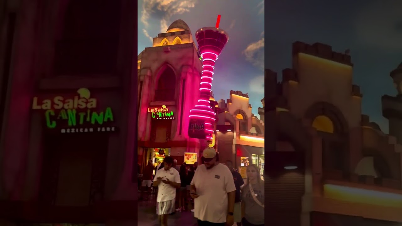 Las Vegas strip, V theater walking tour 