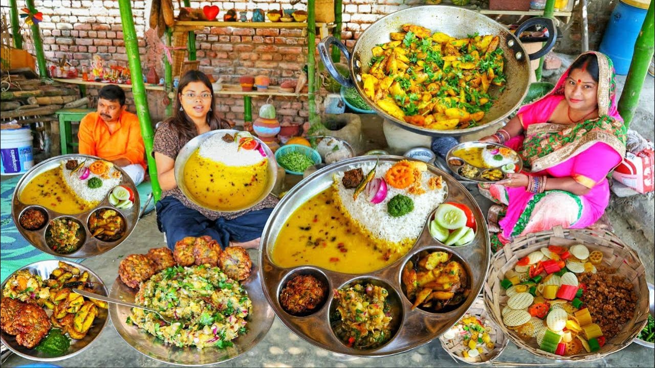 बिहार की ये देशी थाली - पांच तरह की दाल भात और टमाटर के चोखे वाली Traditional Bihari Thali