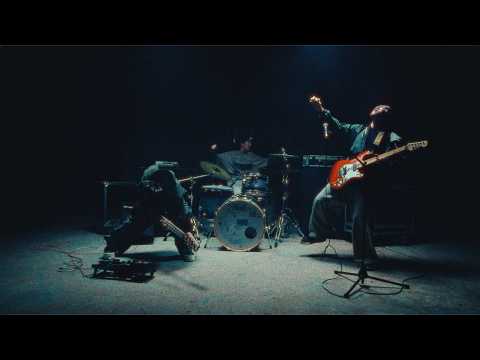 Ciggarats - Dissolve (Official Music Video)