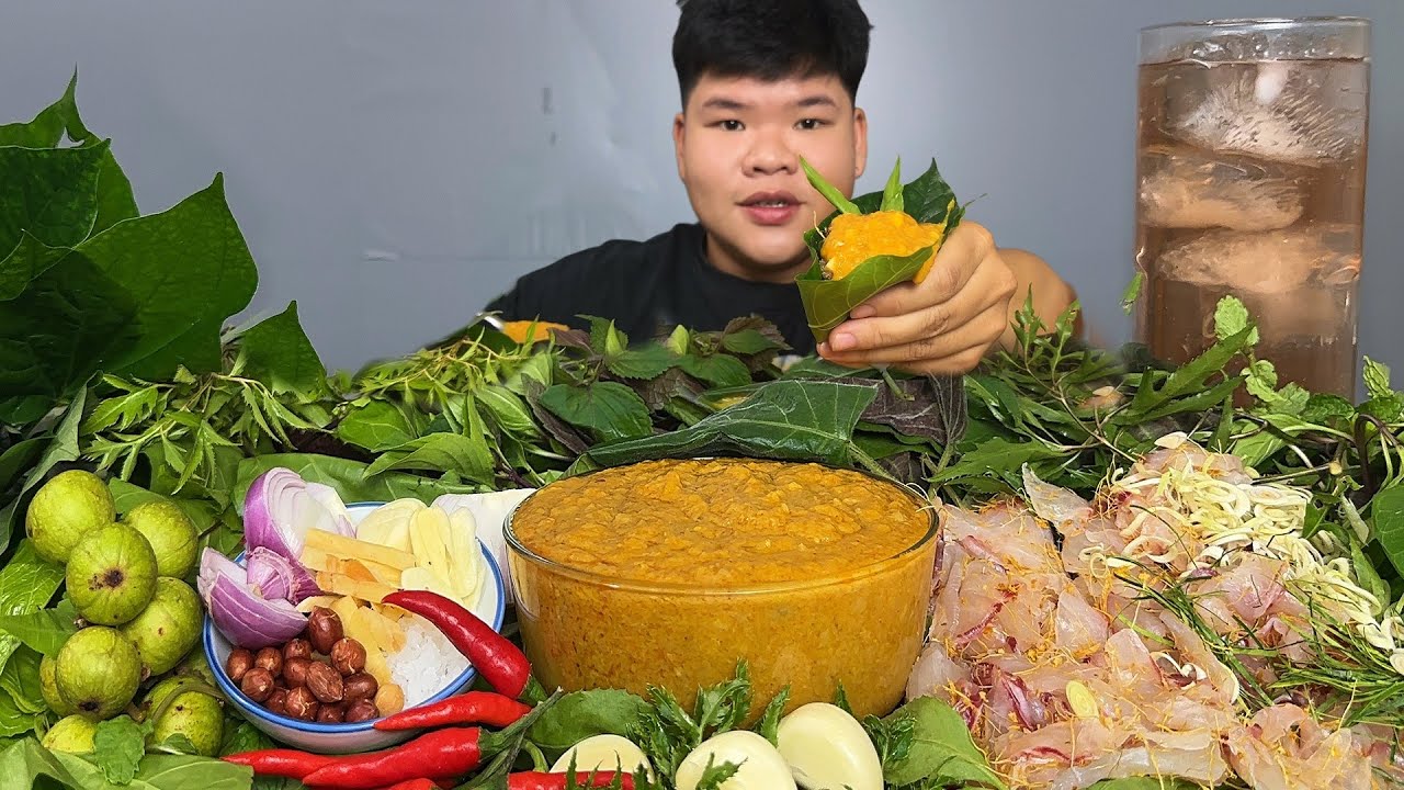 Thử Gỏi Cá Trắm Sống Trứ Danh Bắc Bộ Miếng Đầu Tiên Là Ghiền | Dương Doubar 