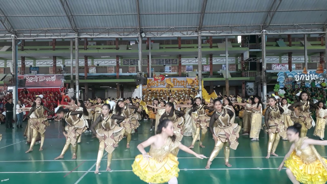 ลีดเดอร์สีเหลืองจากโรงเรียนฤทธิยะวรรณาลัย1