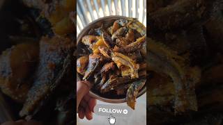 MACHH BHAJA 🤤 #fried fish #viral# Shorts