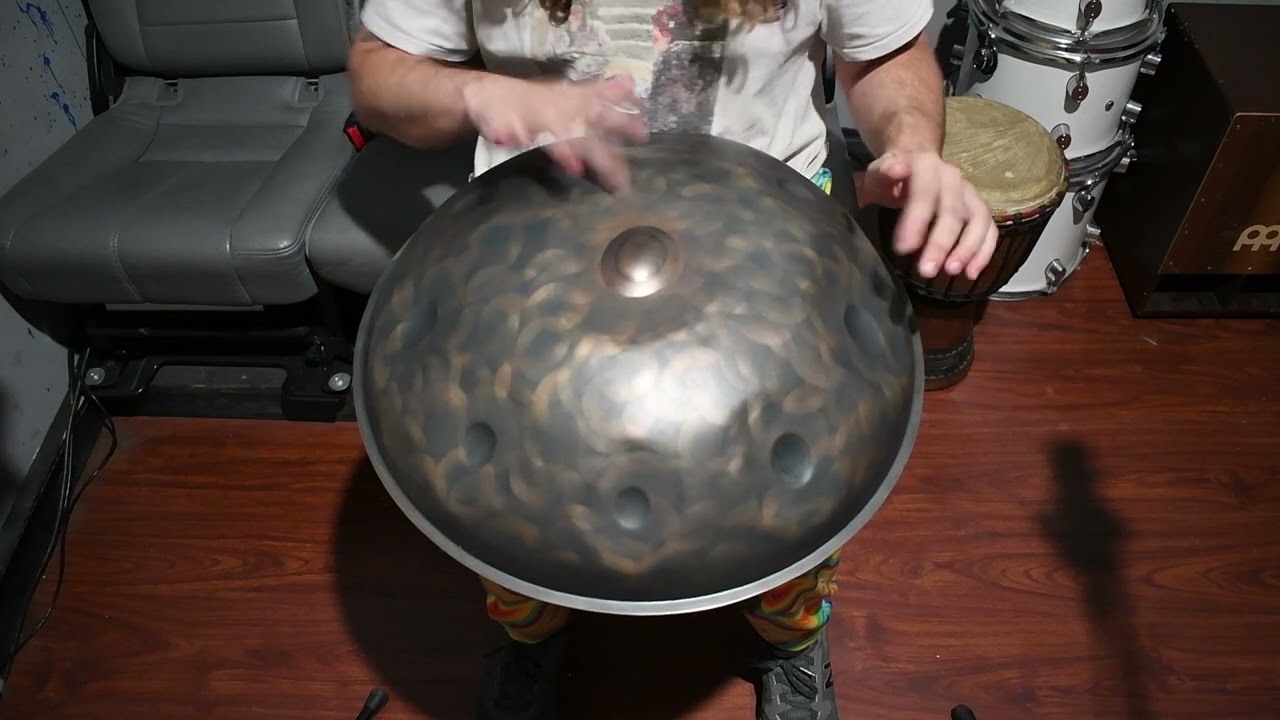 Hamsa Handpans - D Celtic 9 apprentice model nitrided