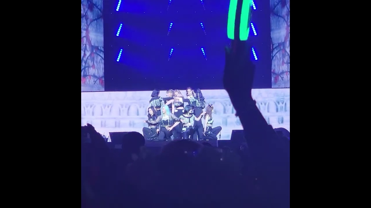 [220222] TWICE - CRY FOR ME in Dallas/Fort Worth