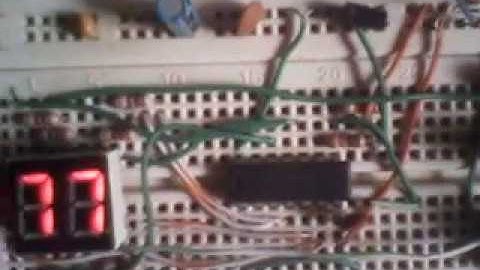 prueba de un display  de 7 segmento de 2 dígitos + circuito lógico  con un 74hc164n