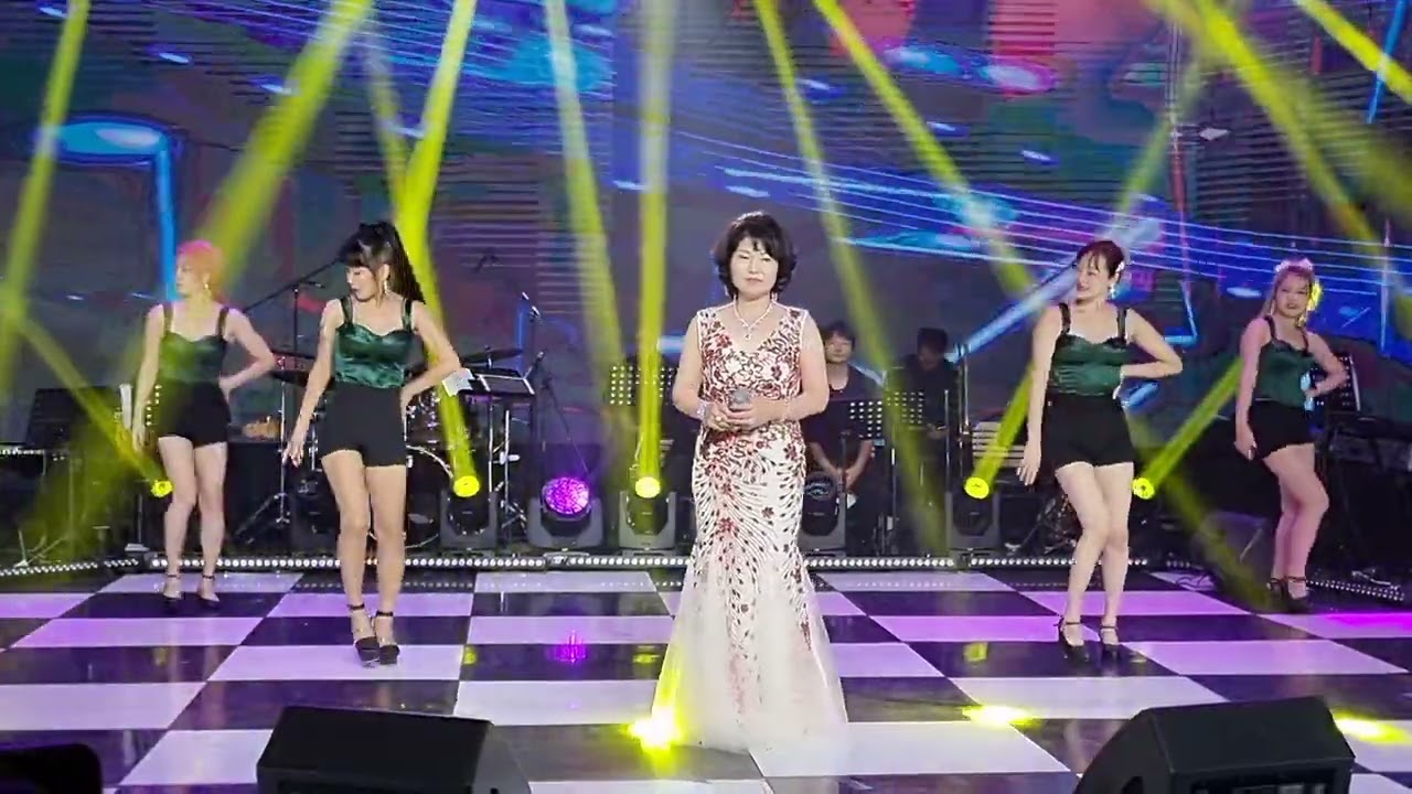 가수:월화수 타이틀곡 ❤️앞뒤없는세월 ❤️ 베스트가요쇼 2022년 8월25일