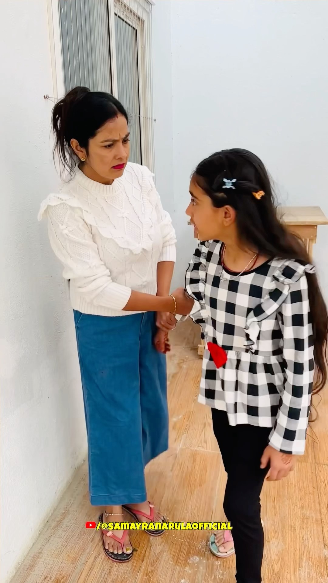 Samayra ki Mummy ko dikha Gulab Jamun??? #shorts #samayranarula funnyvideo #comedyvideo