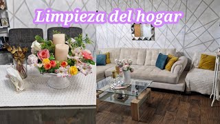 LIMPIEZA EN EL HOGAR.Quitando decoración de pascua.