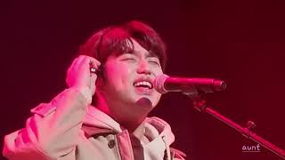 Download Lagu These Walls - 샘김 (Sam Kim) MP3