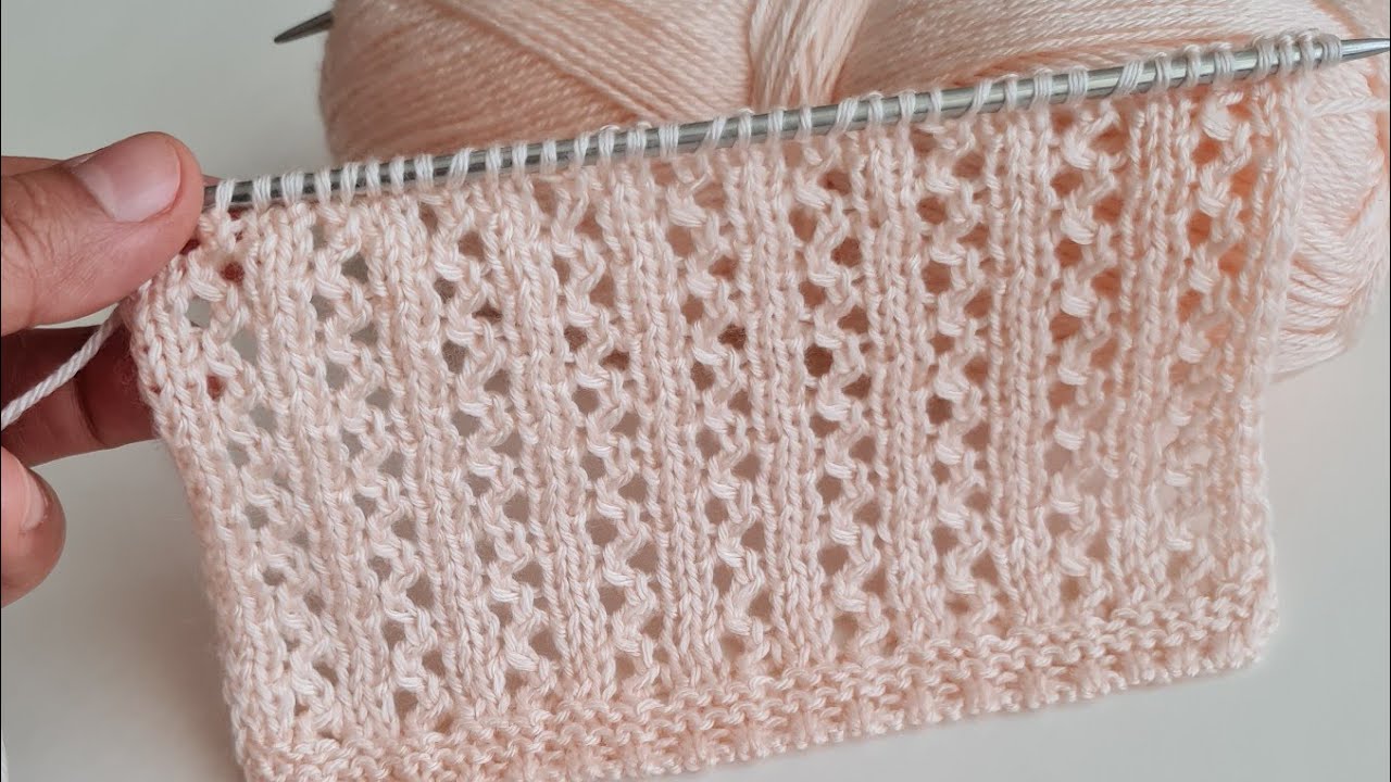 Ажурный простой узор спицами двумя спицами. Пояснение.