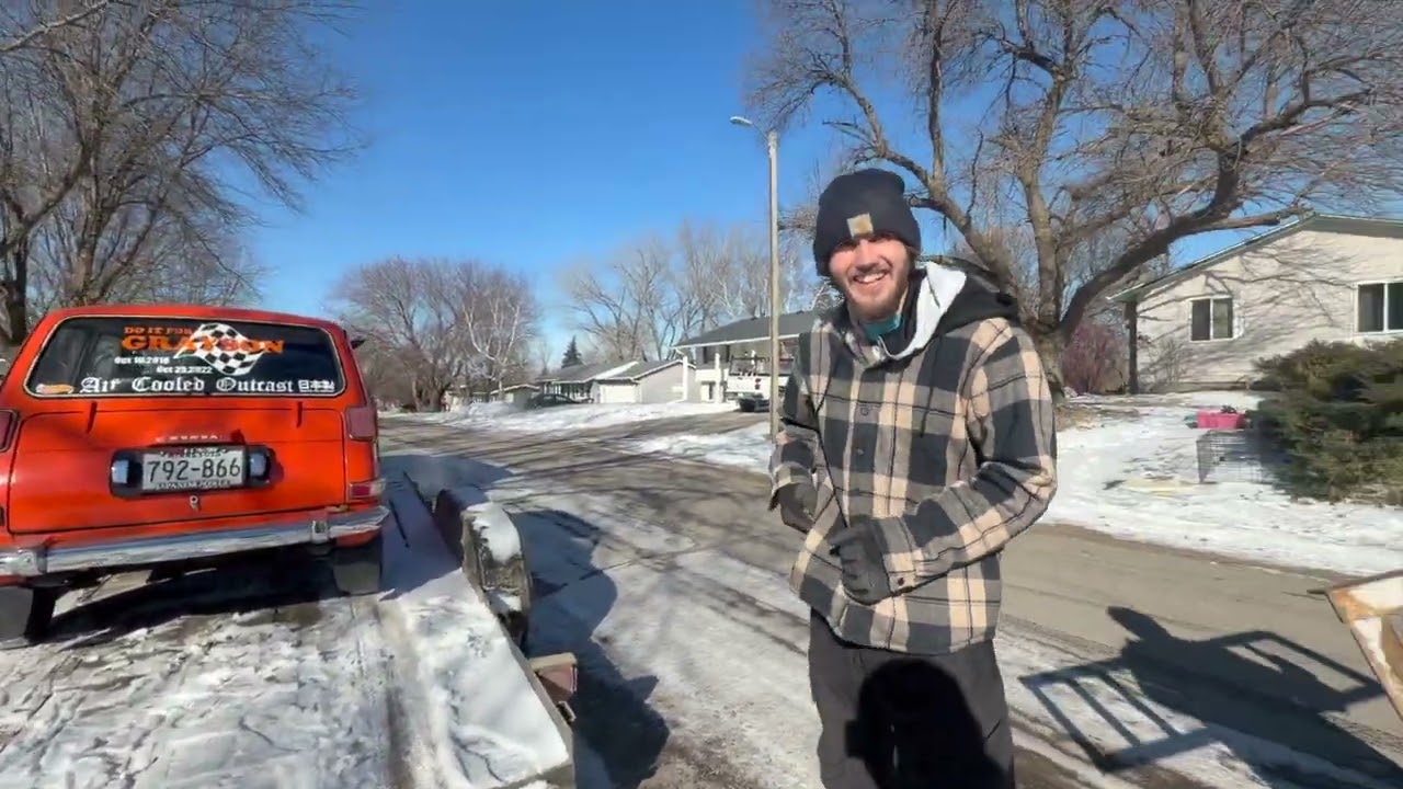 Ice adventures with the Vics and then pokey tire with the 1972 Honda N600