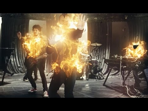 Linkin Park - Burn it Down Music Video