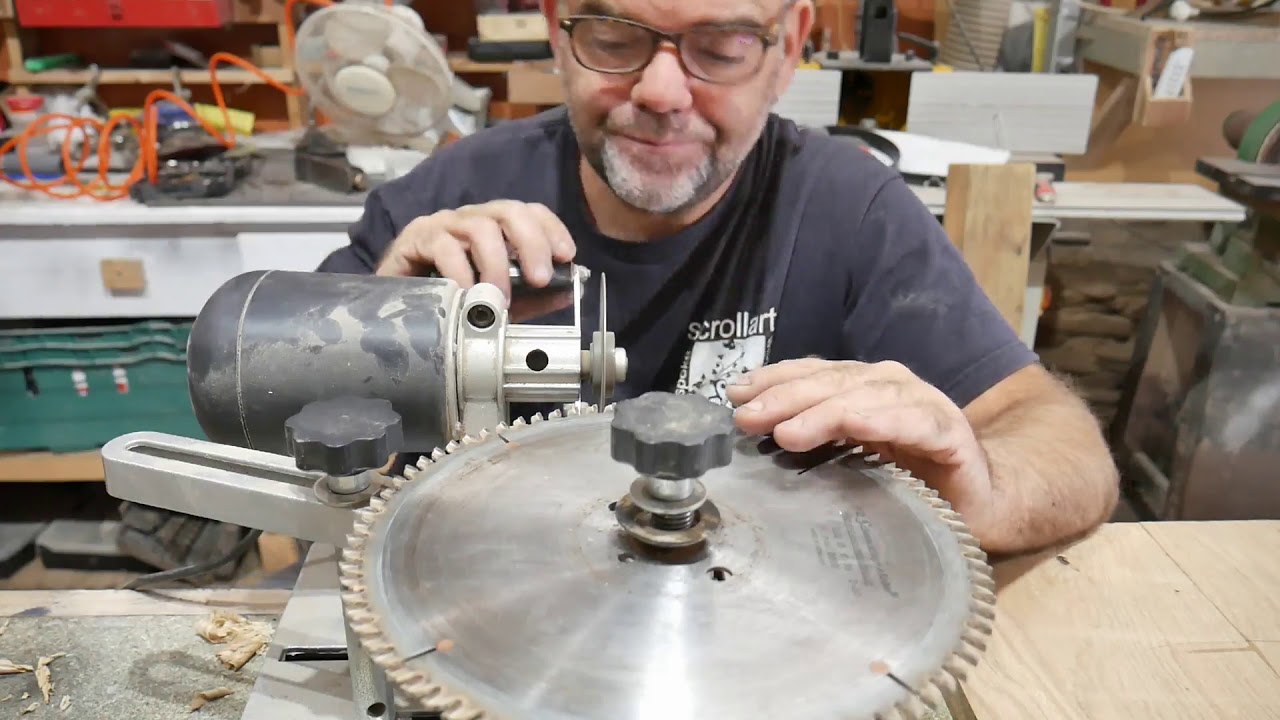 how to sharpen a TCT circular saw blade with a diamond sharpener 