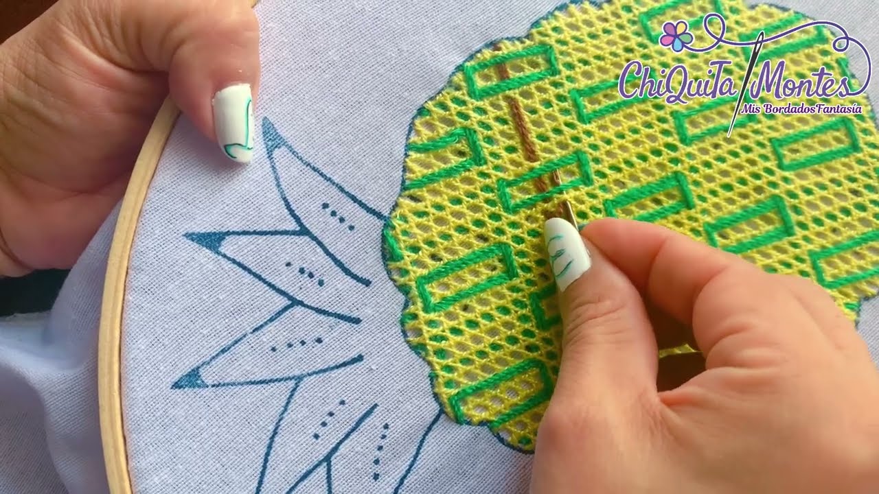 Bordado Fantasía Piña 15 / Hand Embroidery Pineapple 🍍 with Fantasy Stitch