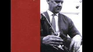 Willie Clancy - Down the Back Lane