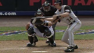 Kris Benson pulls off rare feat with 4 sac bunts Information