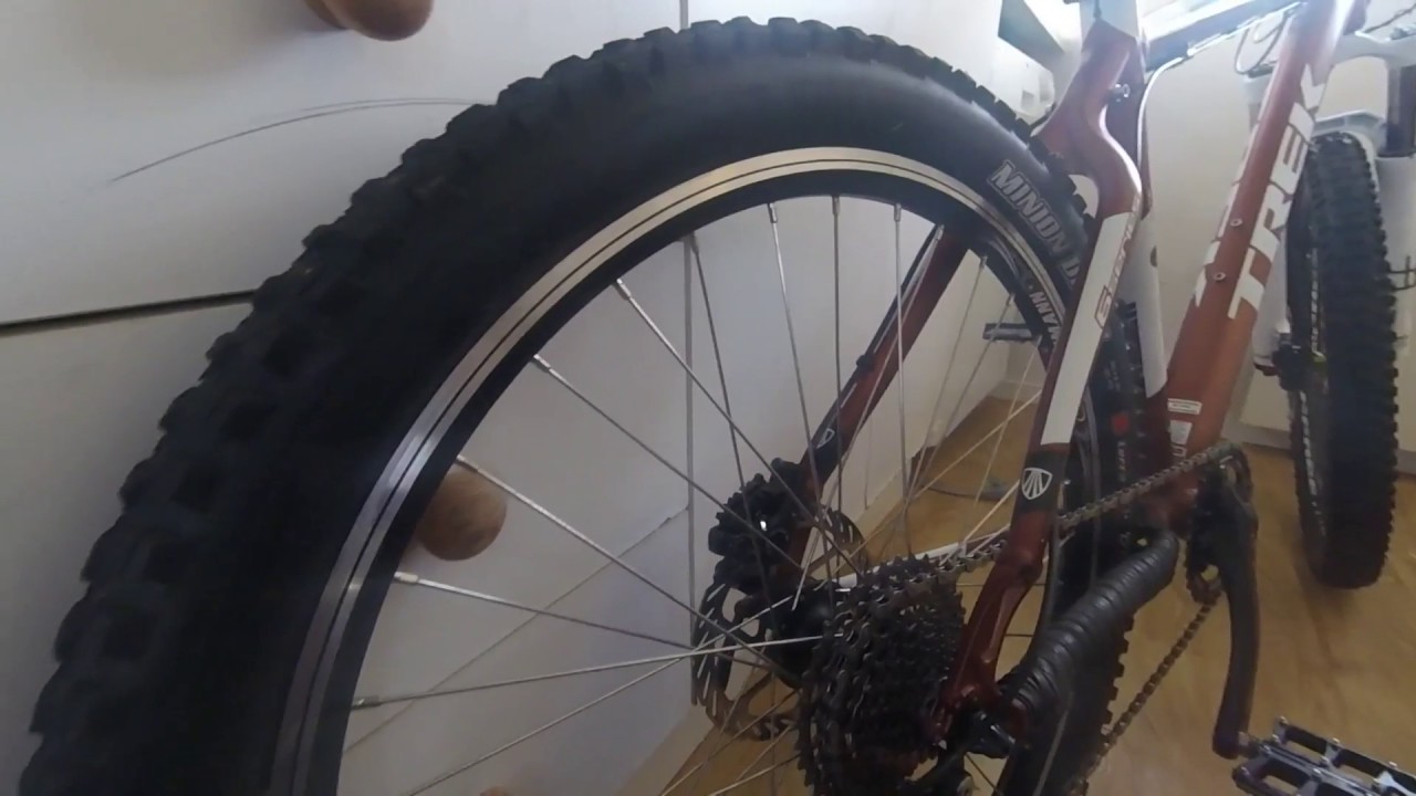 03.11.2016 Upgraded 2010 Trek 6300 Disc E Rootbeer brown white