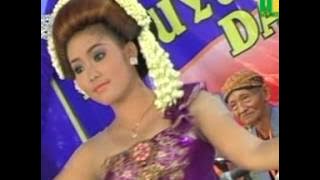 Yuli Albino - Kembang Jambe 