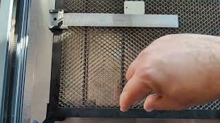 Universal Material alignment for laser beds.